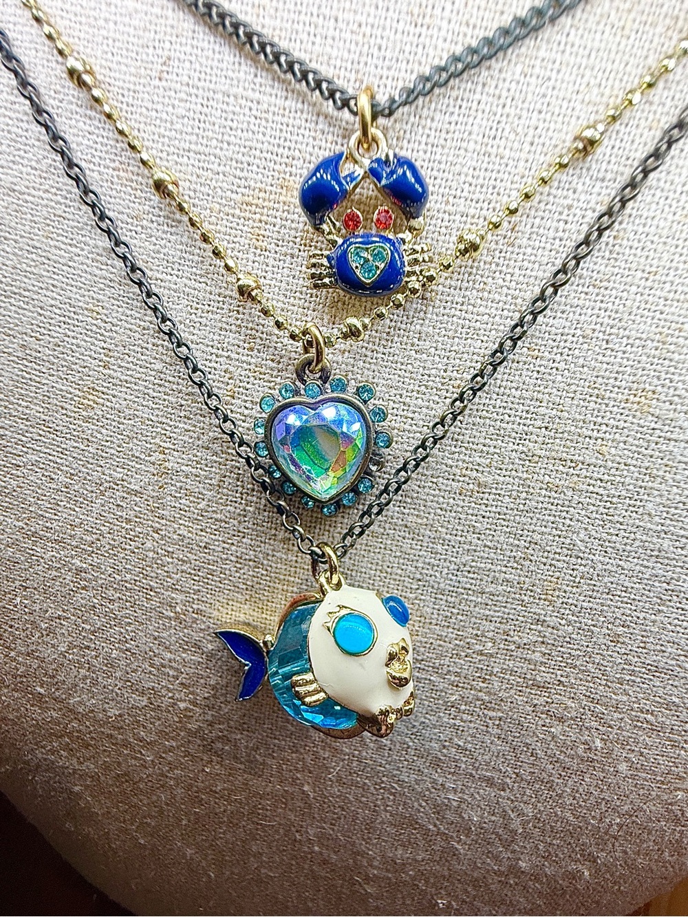 Betsey Johnson Layered Ocean Fish Crab Heart Starfish Charm Necklace Mermaidcore